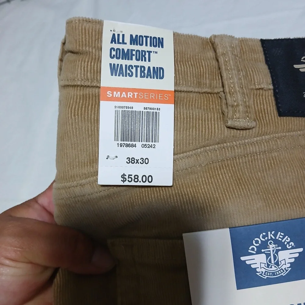 Dockers Mens Jean Cut Straight Fit All Seasons Tech Corduroy Pants 38x30‎